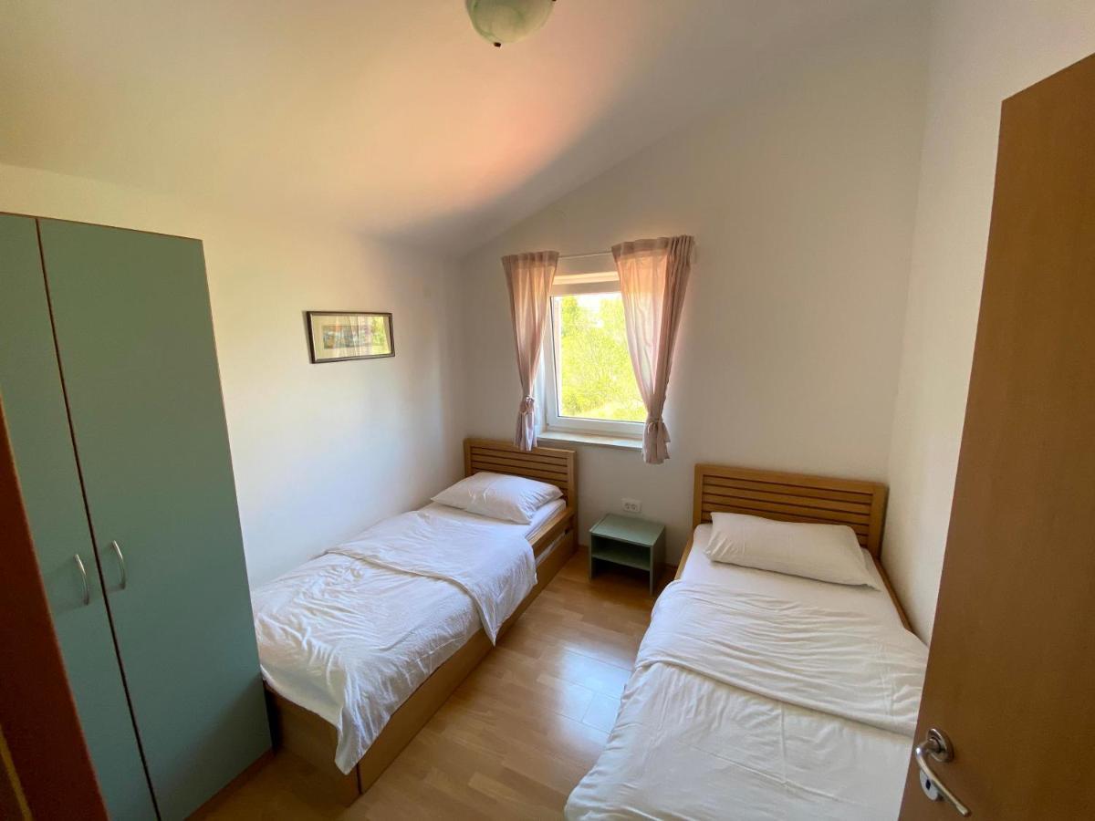 Apartments Matlovac Zdrelac Ngoại thất bức ảnh